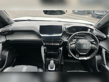 Used Peugeot 2008 2021 for sale - 78302467: Photo