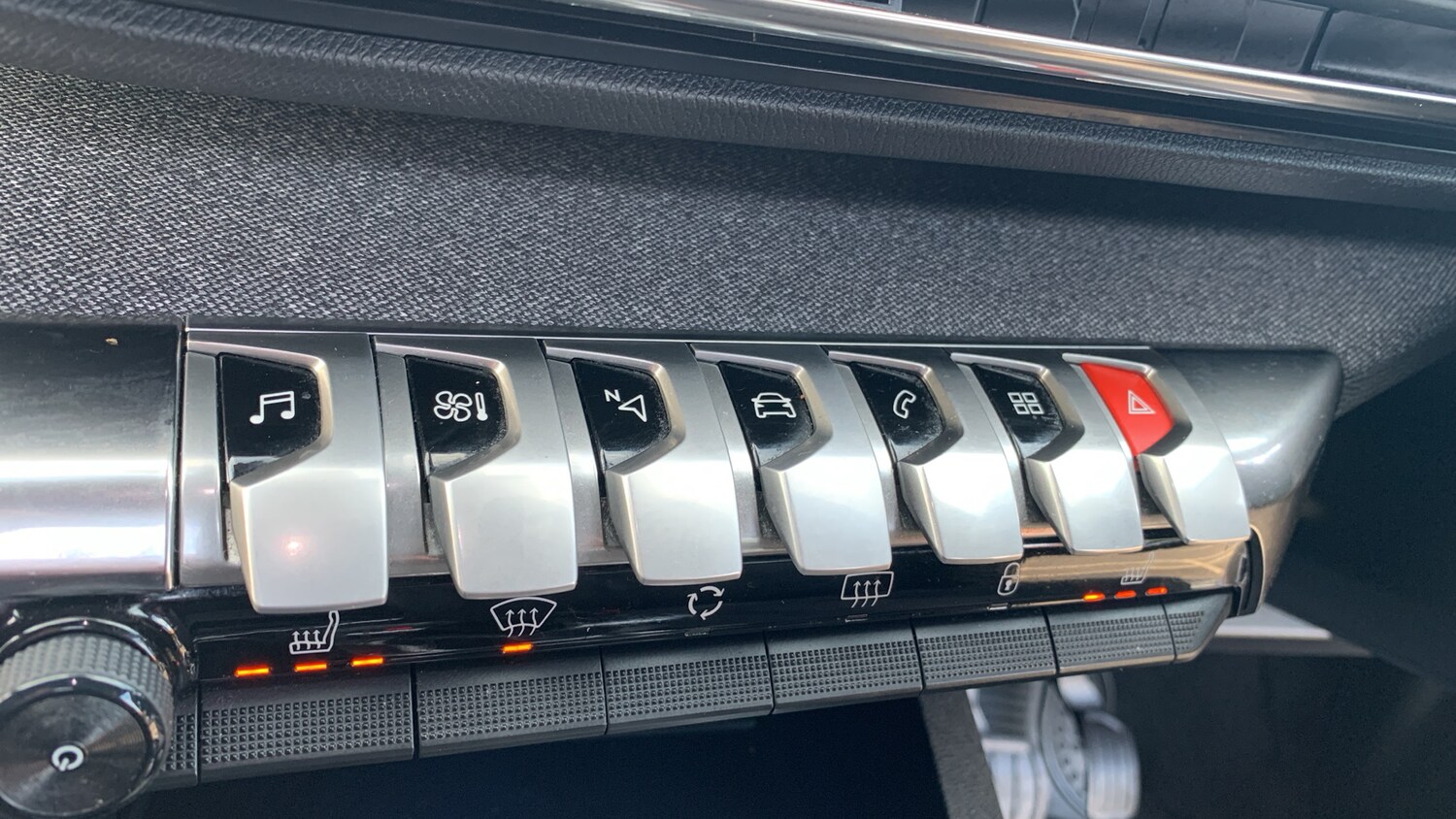 Used Peugeot 3008 2020 for sale - 76702971: Photo 60