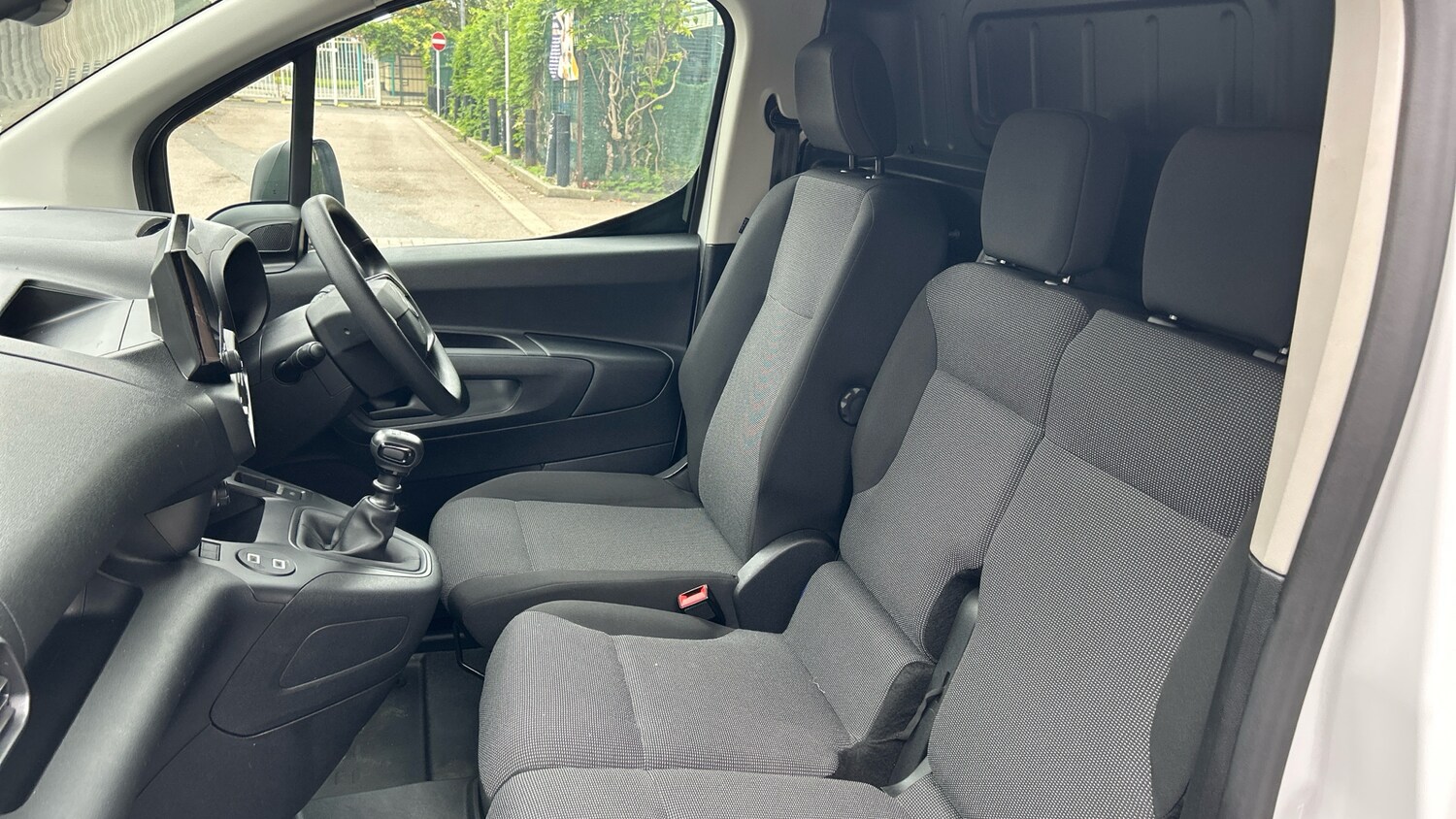 Used Citroen Berlingo 2024 for sale - 76202065: Photo 25