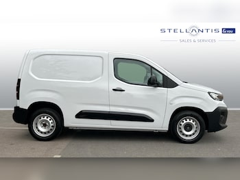 Used Citroen Berlingo 2024 for sale - 76202065: Photo