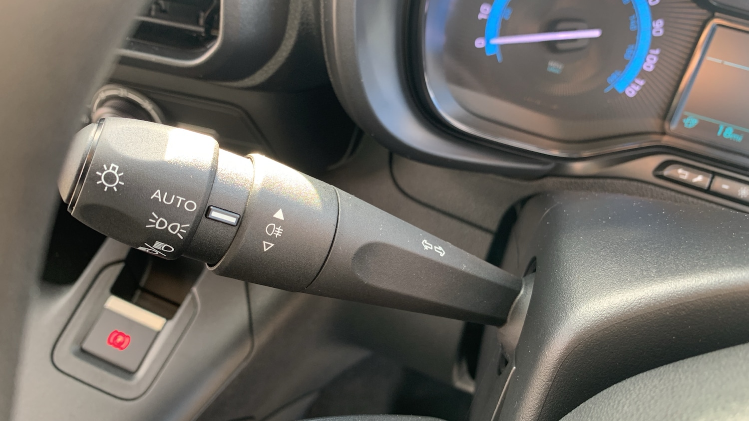 Used Citroen Berlingo 2024 for sale - 76458469: Photo 27