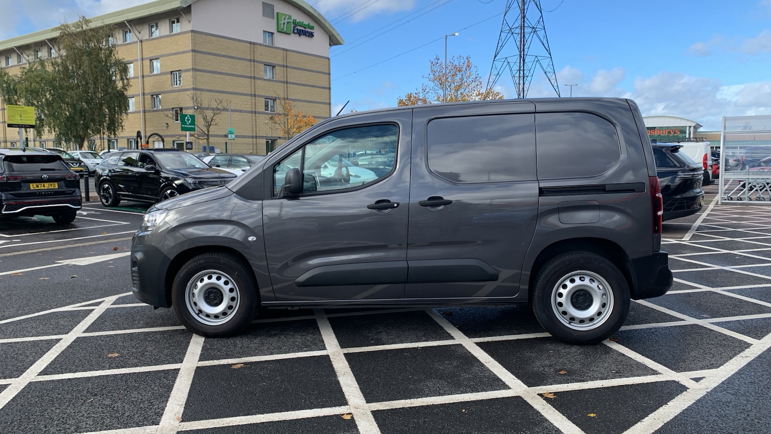 Used Citroen Berlingo 2024 for sale - 76458469: Photo 6