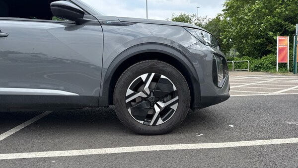 Used Peugeot 2008 2024 for sale - 74922177: Photo 17