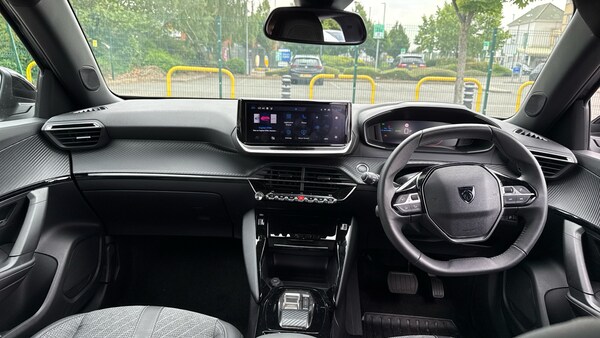 Used Peugeot 2008 2024 for sale - 74922177: Photo 4