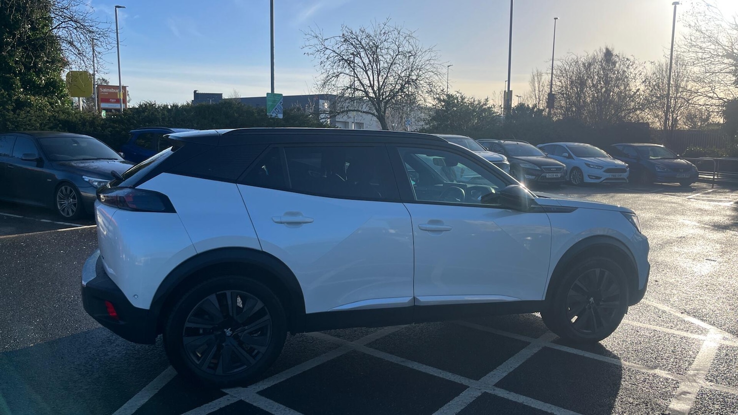 Used Peugeot 2008 2021 for sale - 77332372: Photo 2