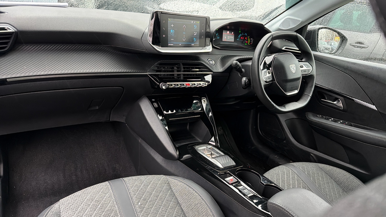 Used Peugeot 208 2024 for sale - 77306860: Photo 13