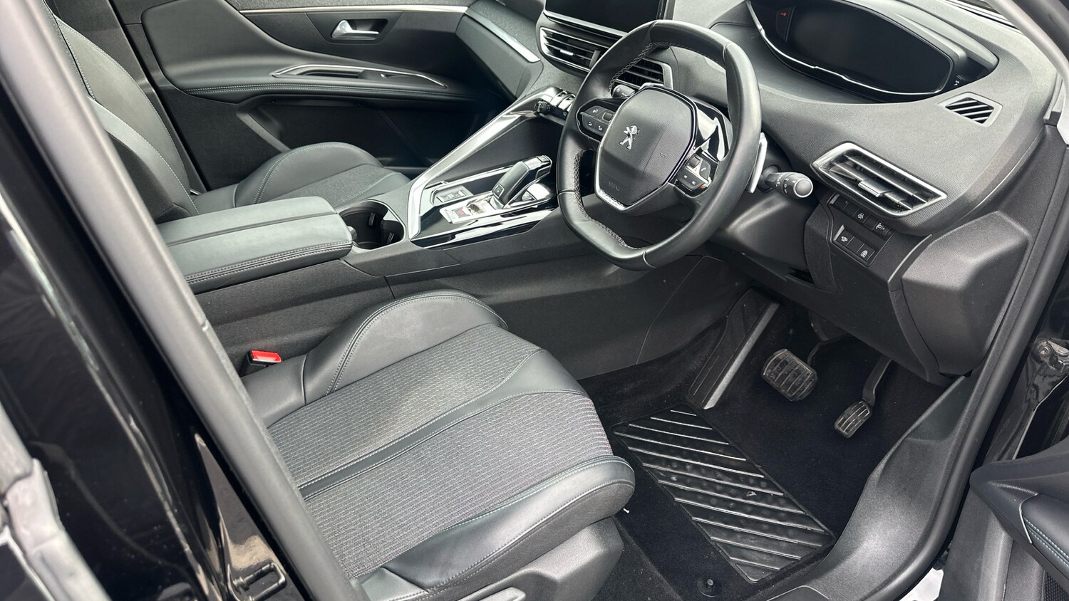 Used Peugeot 3008 2022 for sale - 77412824: Photo 11