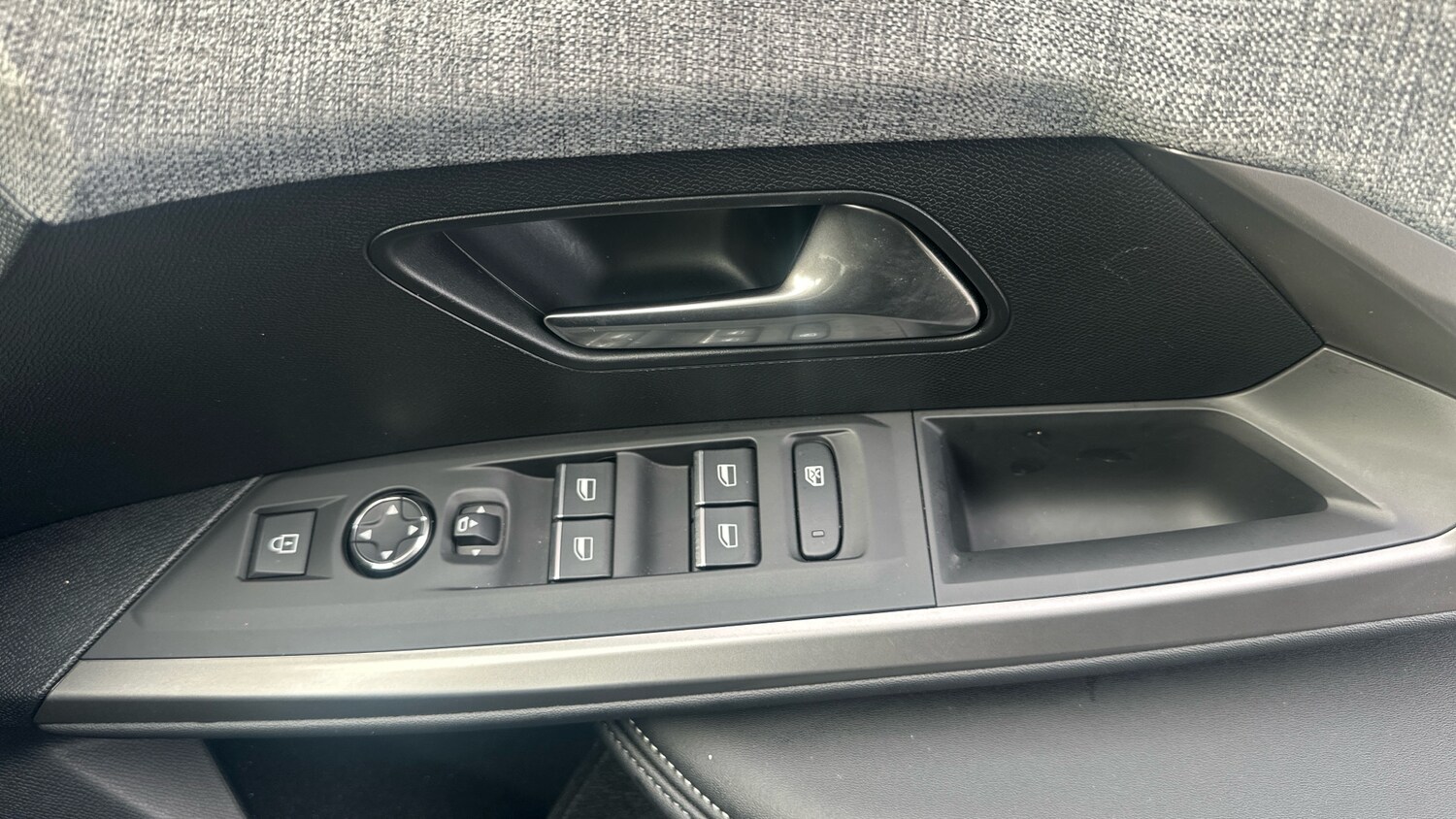 Used Peugeot 3008 2025 for sale - 77854982: Photo 22