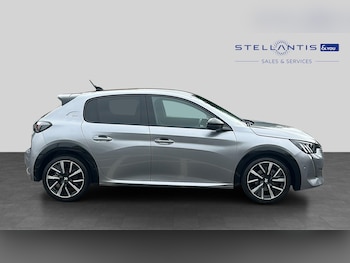 Used Peugeot 208 2022 for sale - 78977374: Photo