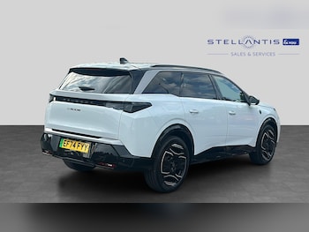 Used Peugeot 5008 2025 for sale - 79603113: Photo