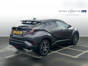 Used Toyota C-HR 2019 for sale - 78418111: Photo