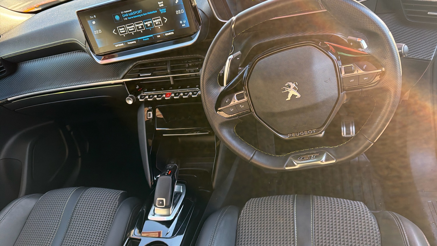 Used Peugeot 2008 2022 for sale - 77092073: Photo 5