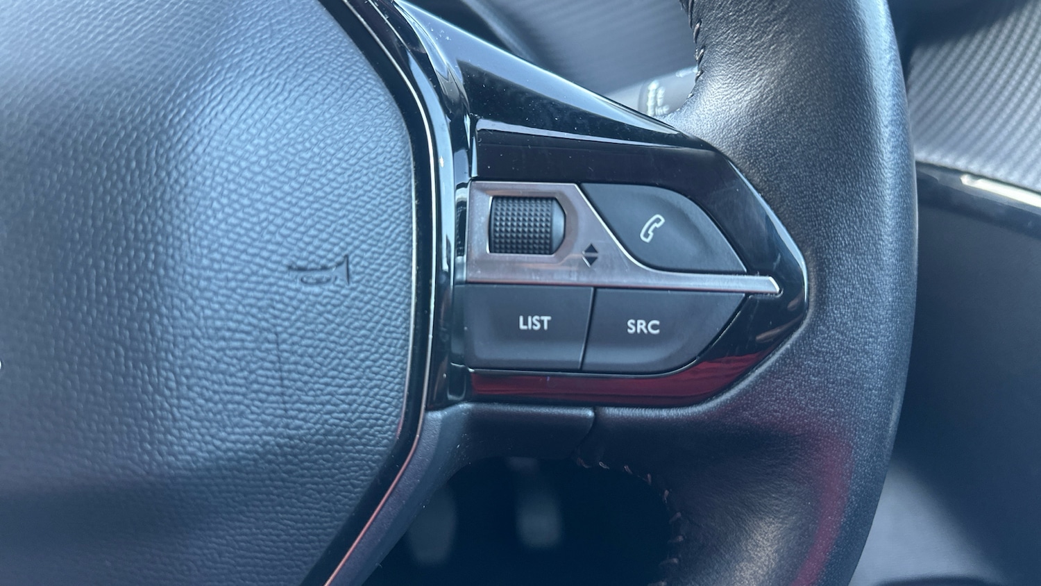 Used Peugeot 208 2020 for sale - 77971222: Photo 24