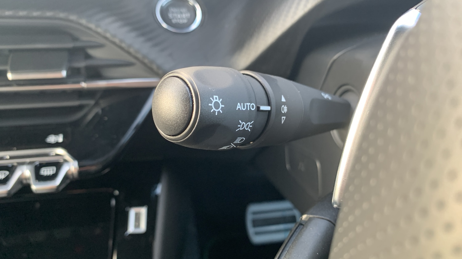 Used Peugeot 2008 2025 for sale - 76927484: Photo 27