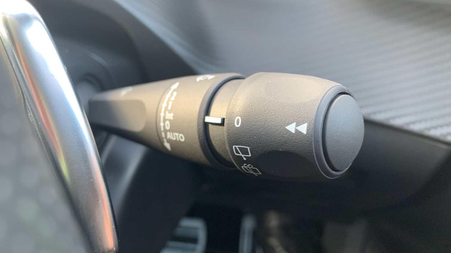 Used Peugeot 2008 2025 for sale - 76927484: Photo 28