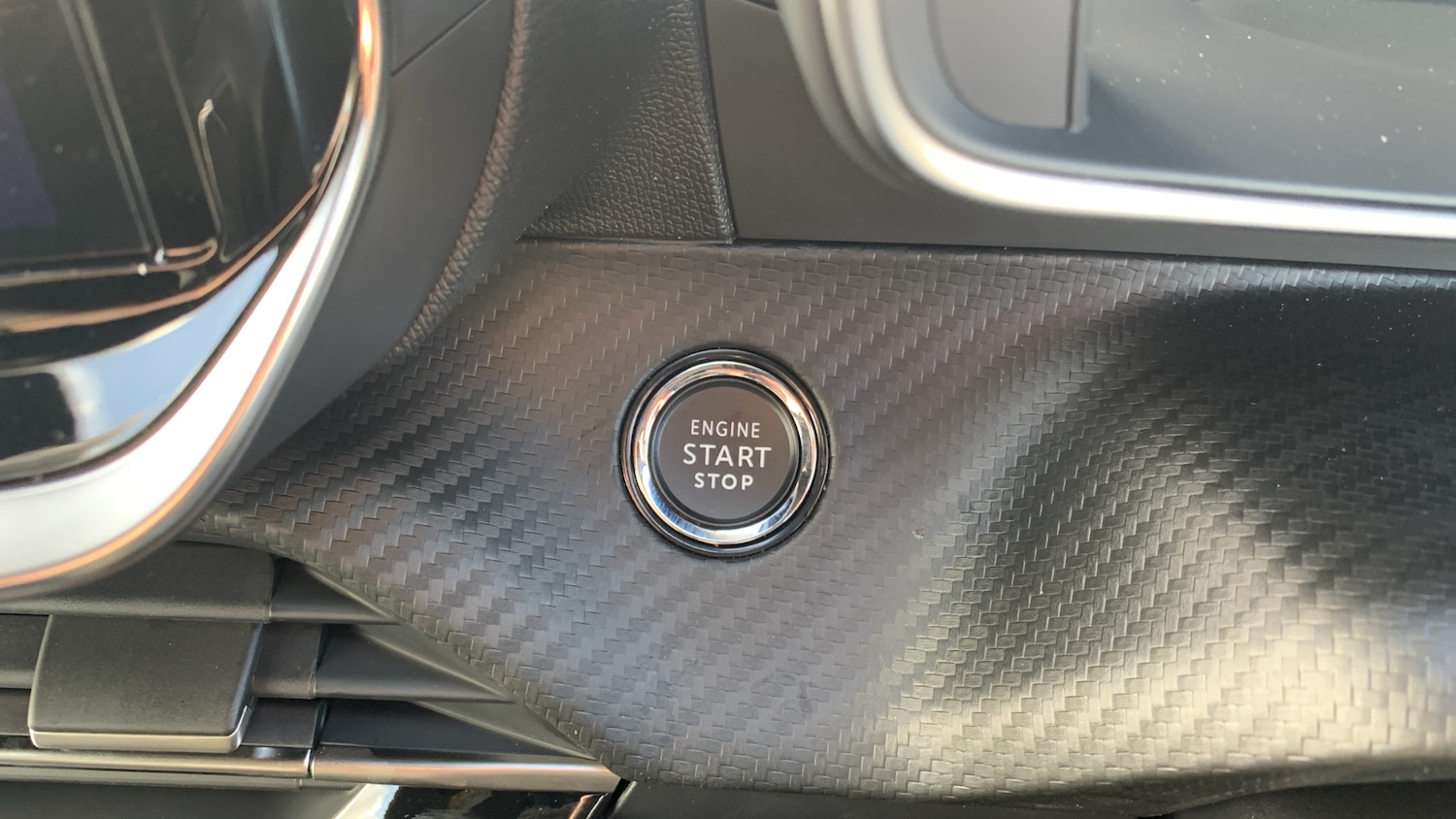 Used Peugeot 2008 2025 for sale - 76927484: Photo 40