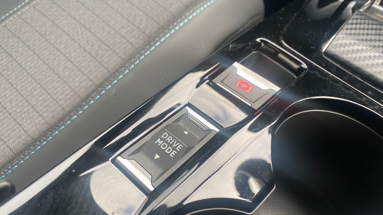 Used Peugeot 2008 2023 for sale - 76338299: Photo 21