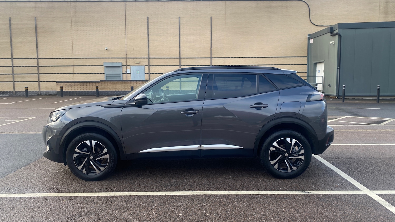 Used Peugeot 2008 2023 for sale - 76338299: Photo 6