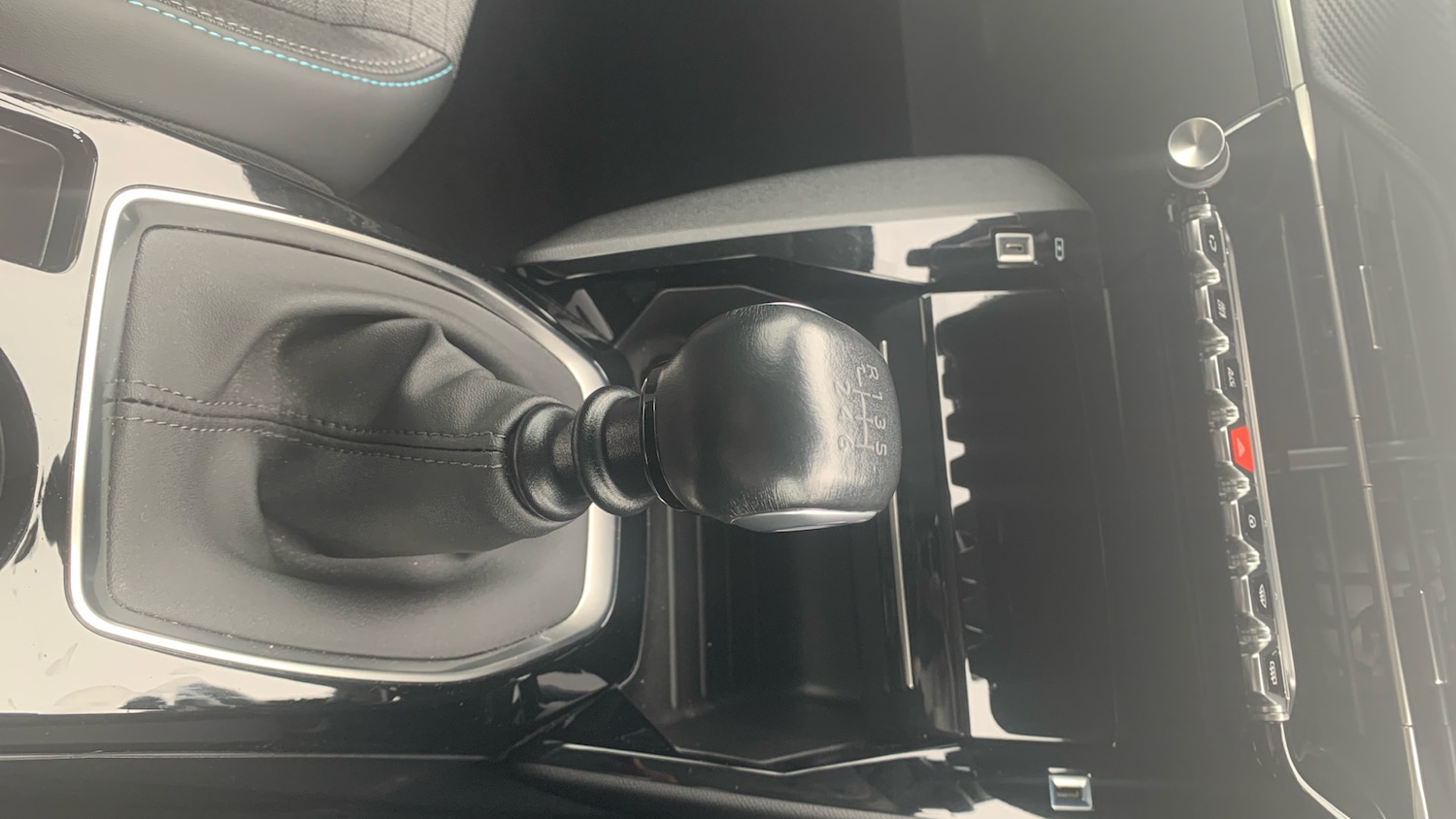 Used Peugeot 208 2022 for sale - 76634738: Photo 20