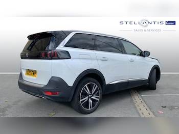 Used Peugeot 5008 2022 for sale - 75859149: Photo