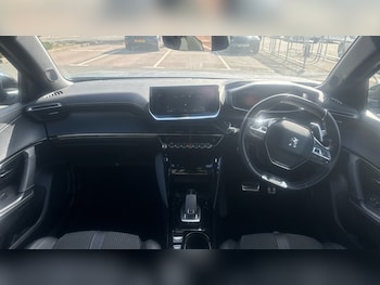 Used Peugeot 2008 2020 for sale - 76180066: Photo 4