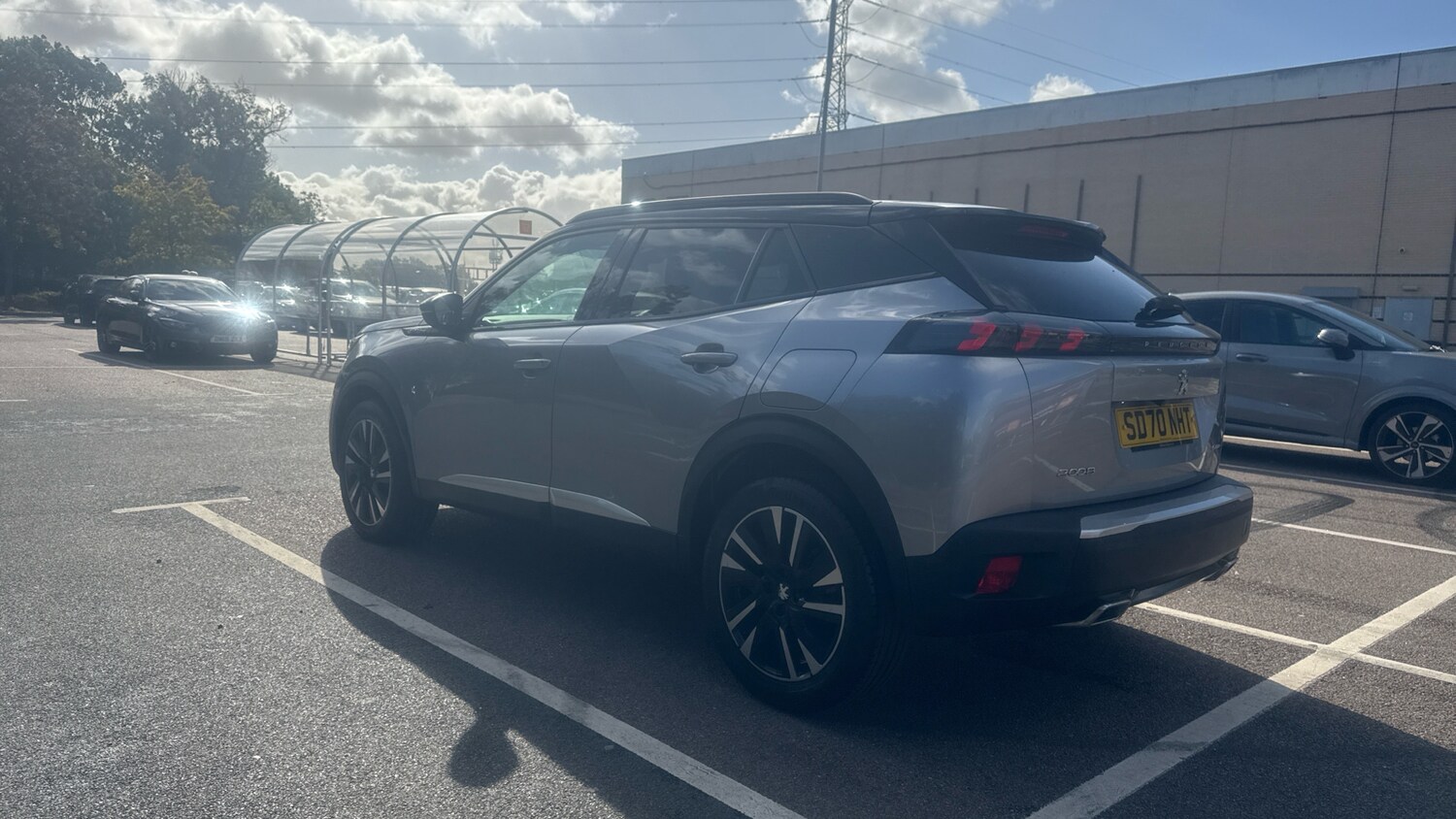 Used Peugeot 2008 2020 for sale - 76180066: Photo 5