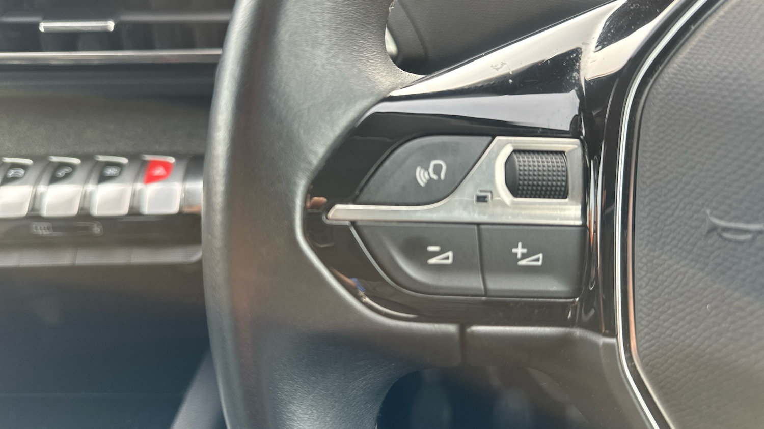 Used Peugeot 3008 2021 for sale - 77599595: Photo 23