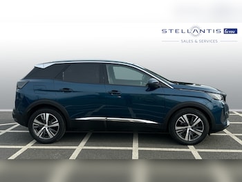 Used Peugeot 3008 2021 for sale - 77599595: Photo