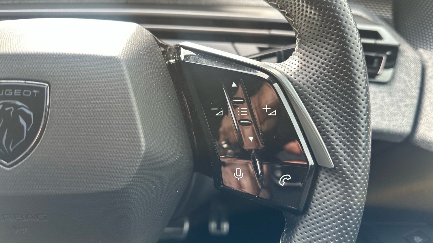 Used Peugeot 3008 2024 for sale - 77910183: Photo 24