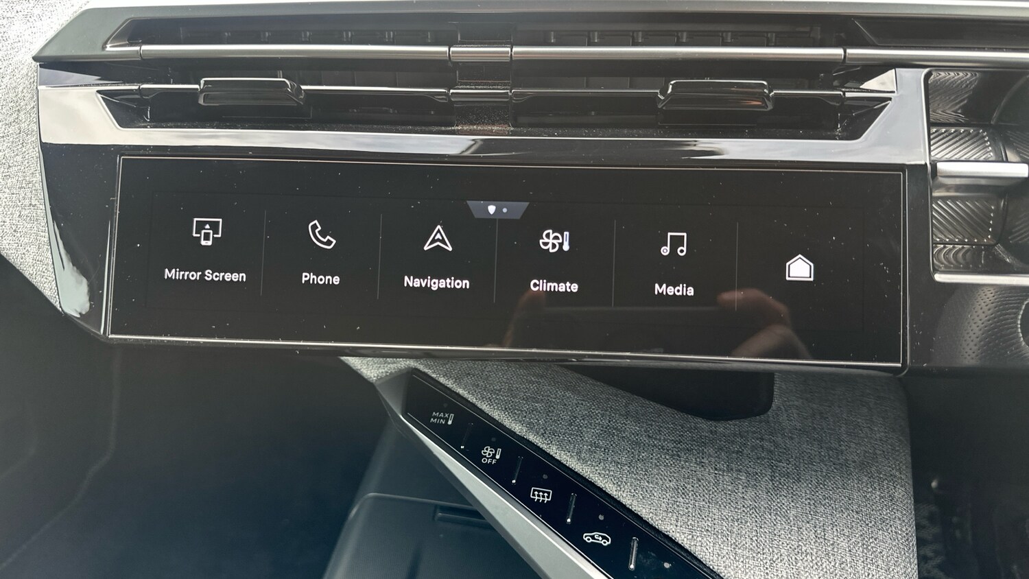 Used Peugeot 3008 2024 for sale - 77910183: Photo 32