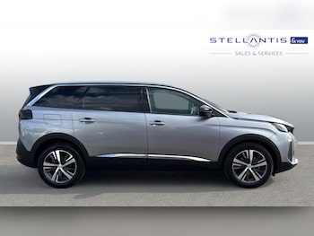 Used Peugeot 5008 2023 for sale - 75464506: Photo