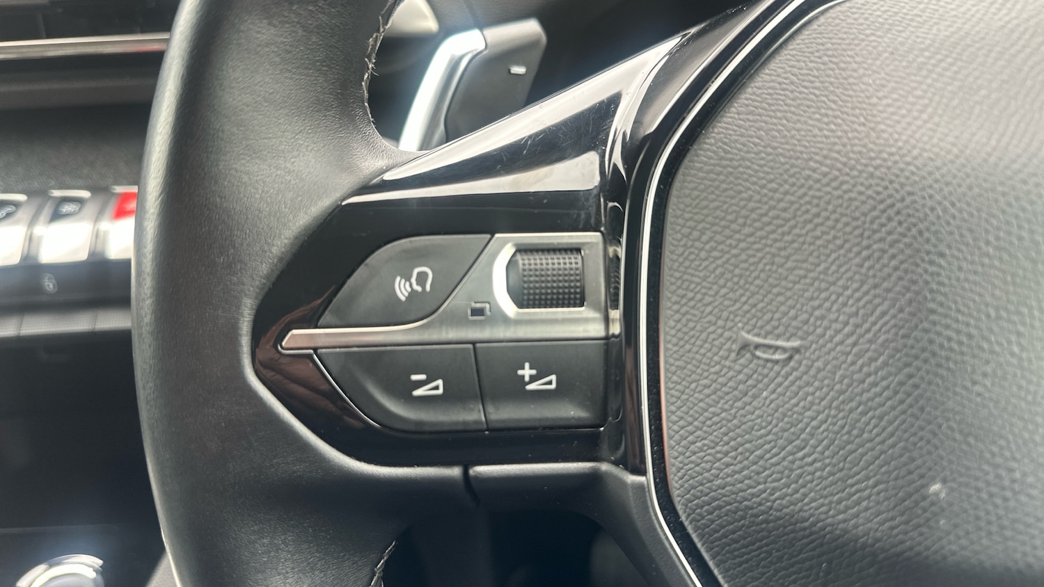 Used Peugeot 5008 2022 for sale - 78008394: Photo 23