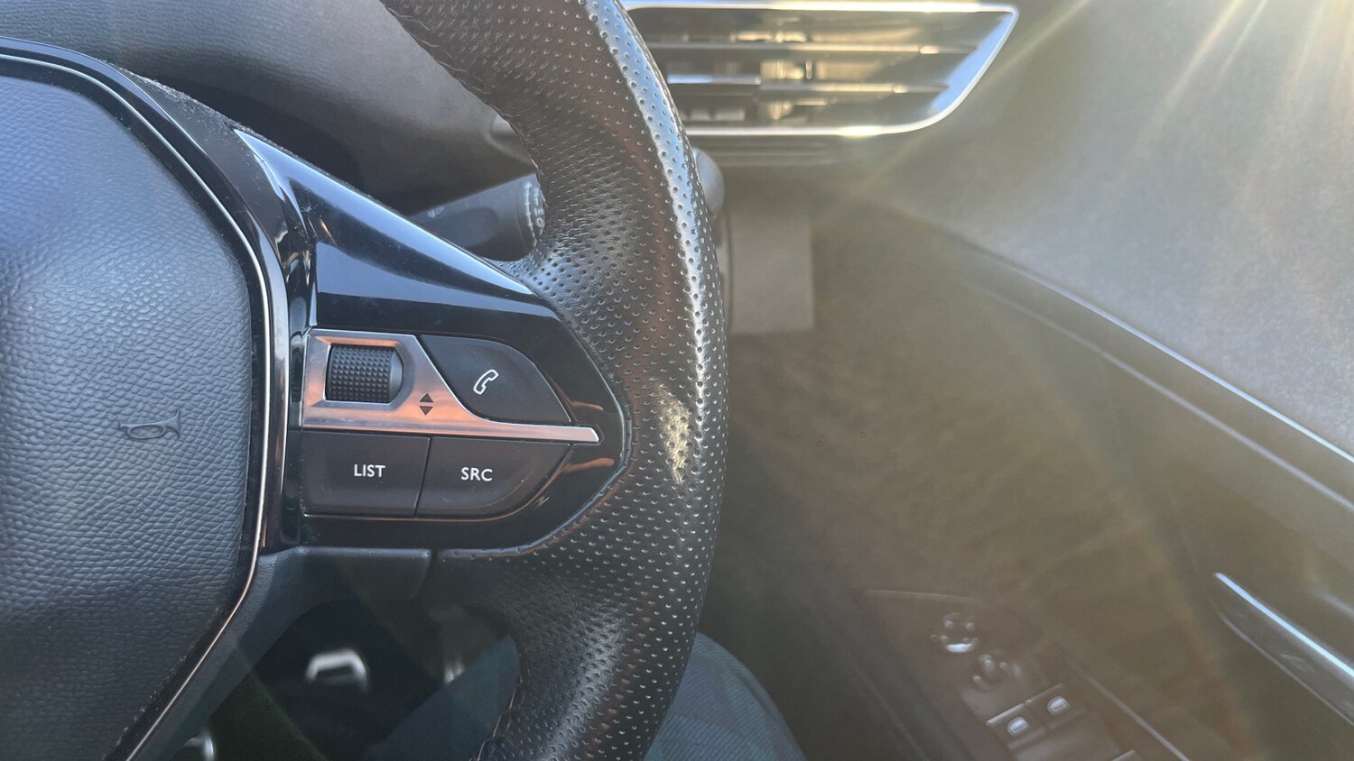 Used Peugeot 3008 2022 for sale - 78087717: Photo 24