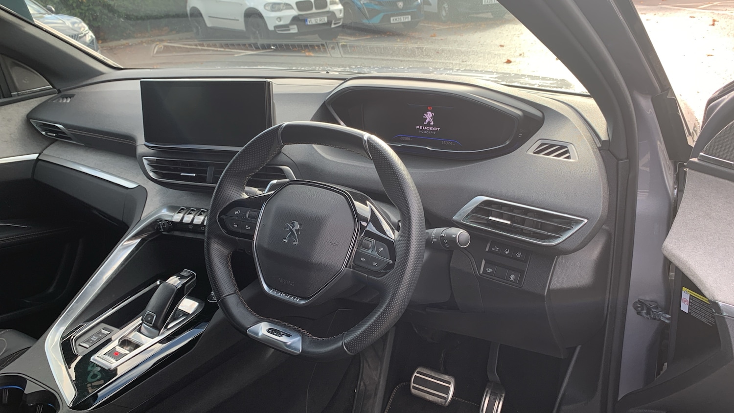 Used Peugeot 5008 2022 for sale - 76474352: Photo 11