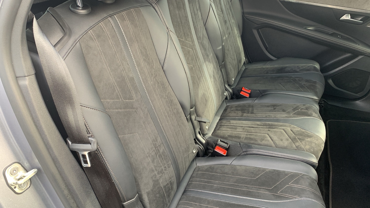 Used Peugeot 5008 2022 for sale - 76474352: Photo 33