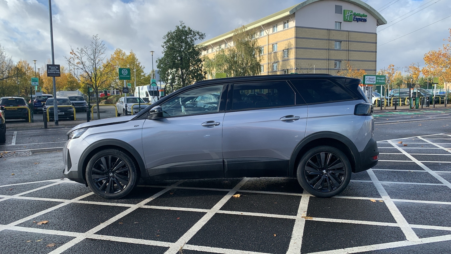 Used Peugeot 5008 2022 for sale - 76474352: Photo 6