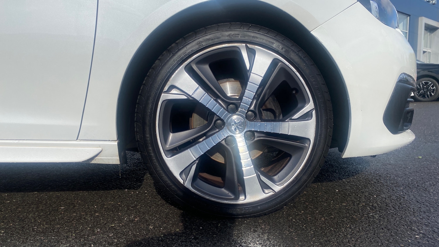 Used Peugeot 308 2018 for sale - 76154019: Photo 17