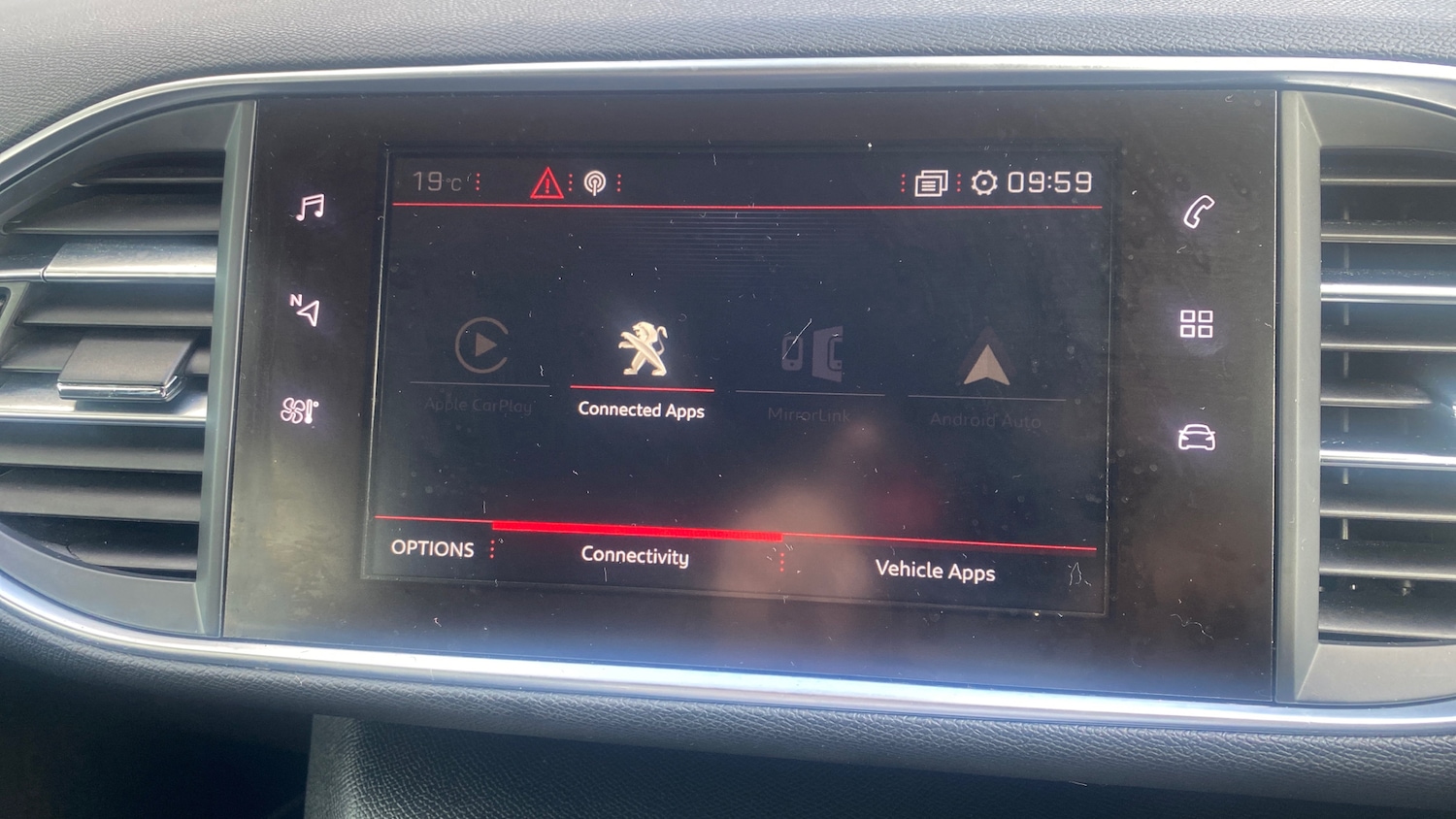 Used Peugeot 308 2018 for sale - 76154019: Photo 28