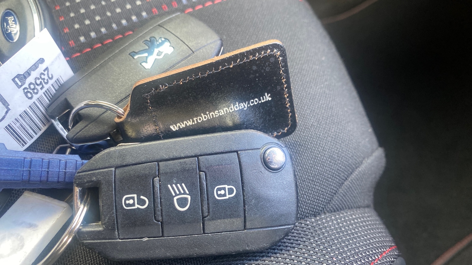 Used Peugeot 308 2018 for sale - 76154019: Photo 30