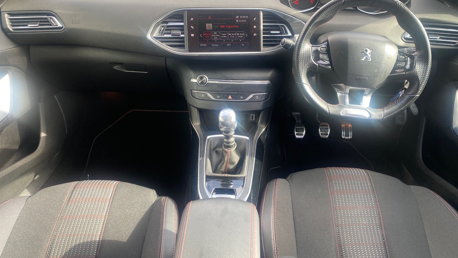 Used Peugeot 308 2018 for sale - 76154019: Photo 4