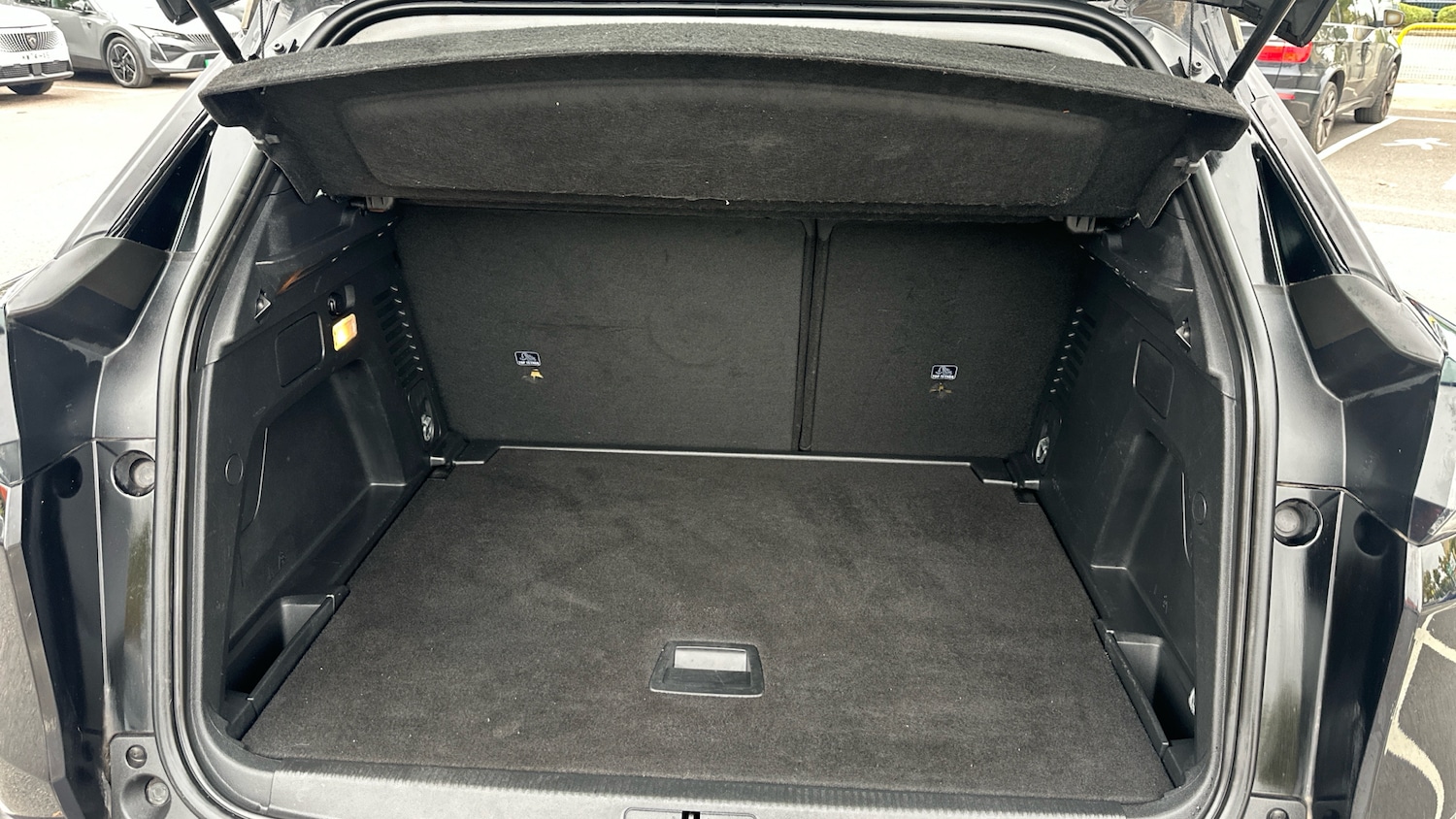 Used Peugeot 3008 2022 for sale - 76241115: Photo 19