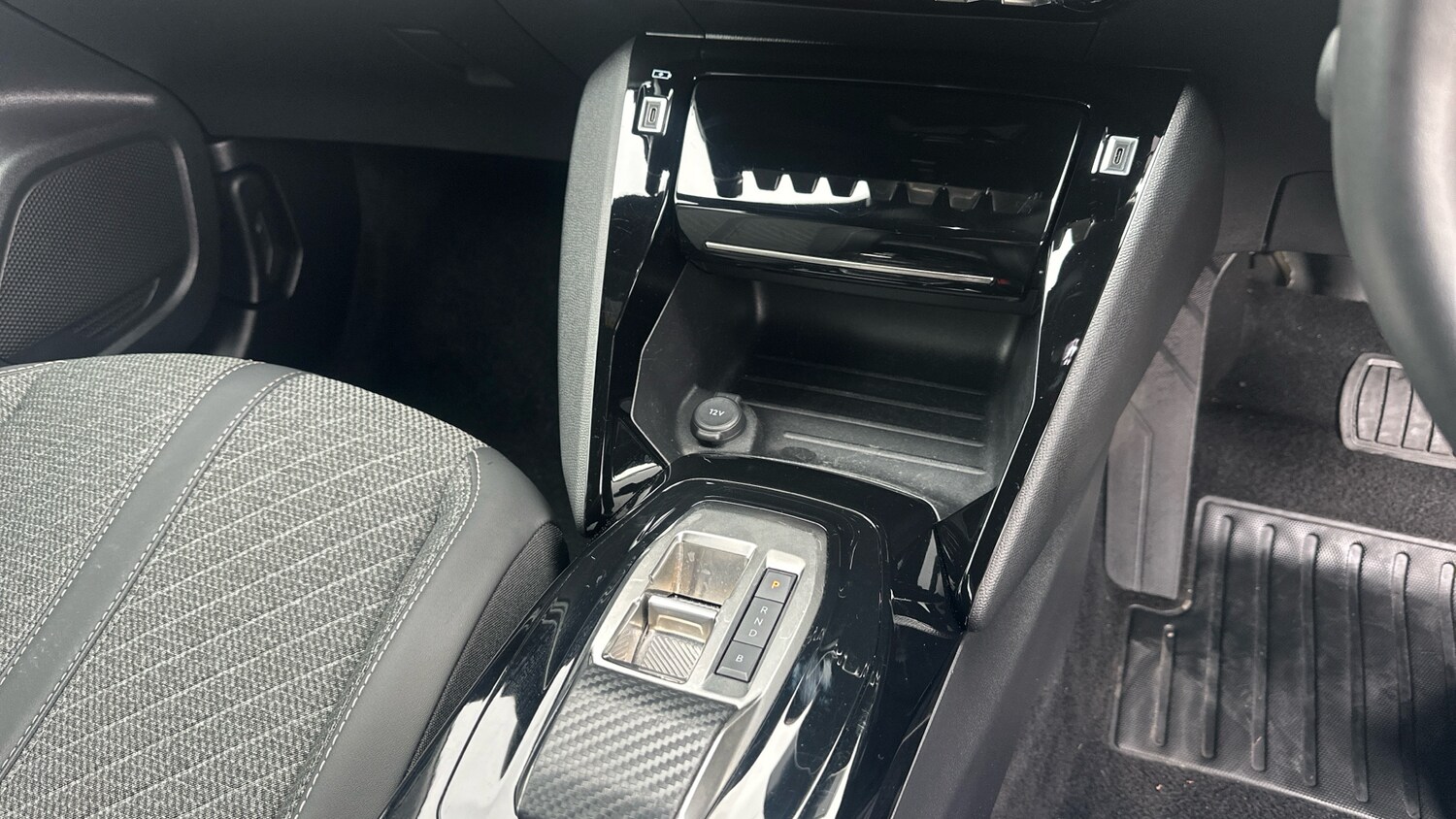 Used Peugeot 2008 2024 for sale - 77971217: Photo 20