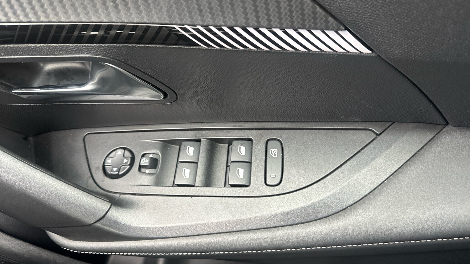 Used Peugeot 2008 2024 for sale - 77971217: Photo 22