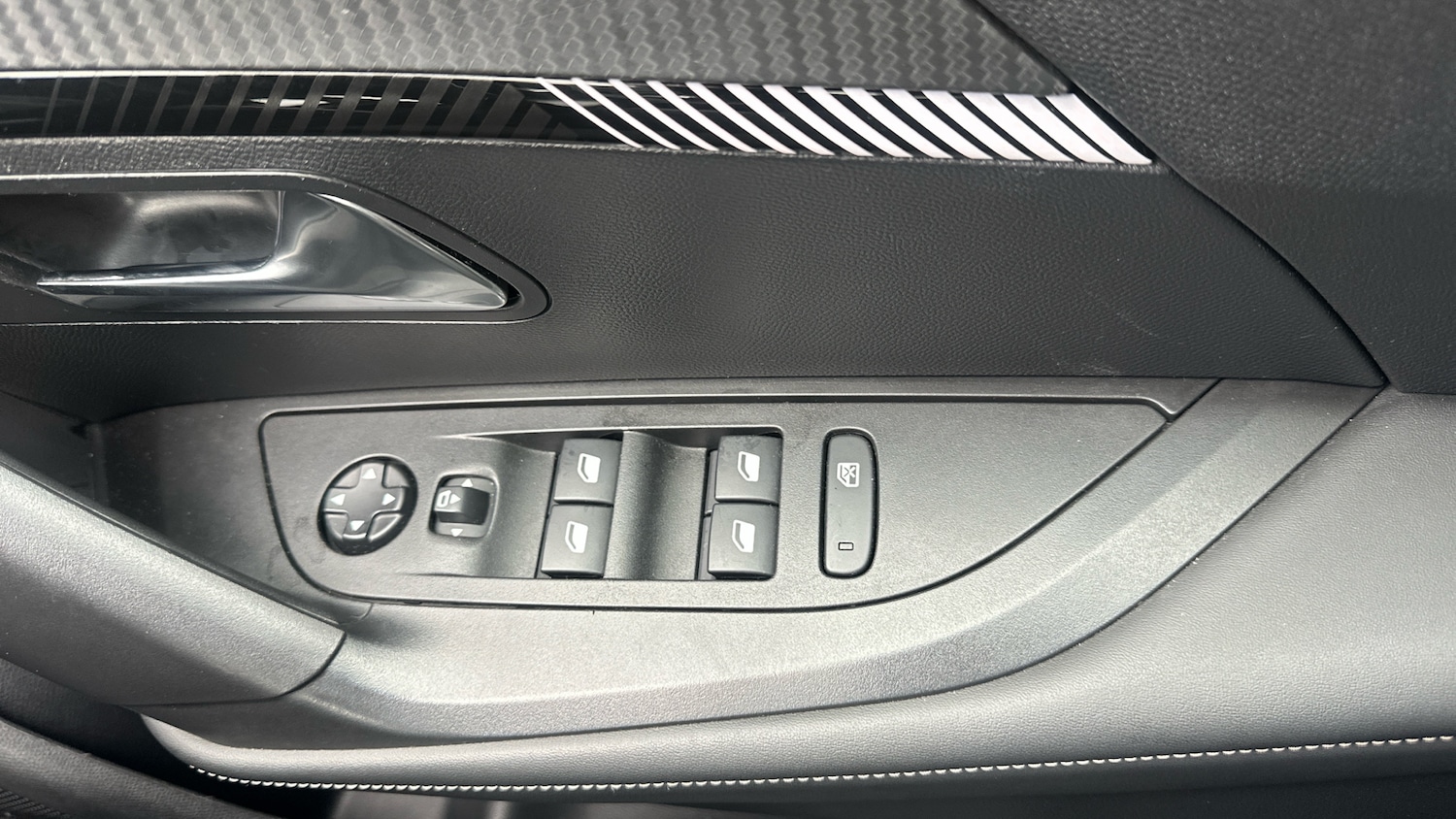 Used Peugeot 2008 2024 for sale - 77626906: Photo 22