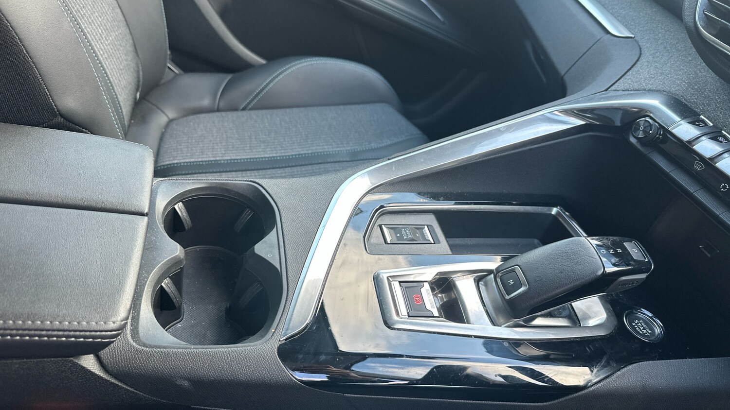 Used Peugeot 3008 2022 for sale - 76716099: Photo 21