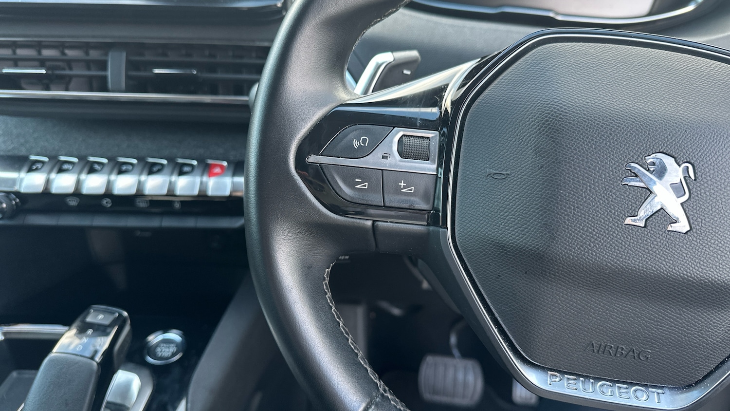 Used Peugeot 3008 2022 for sale - 76716099: Photo 23