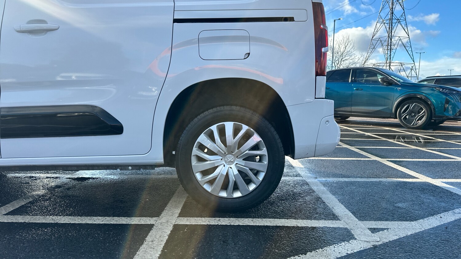 Used Peugeot Partner 2024 for sale - 77599592: Photo 15