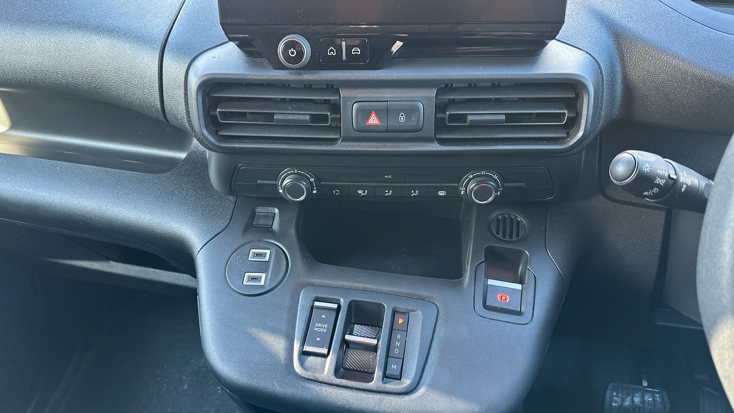 Used Peugeot Partner 2024 for sale - 77599592: Photo 21