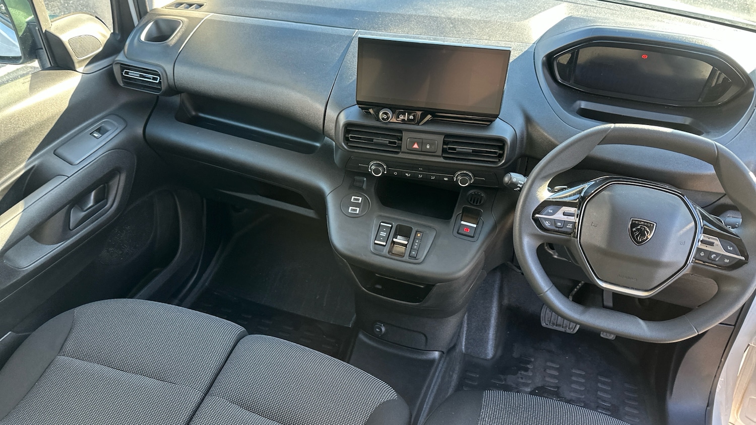 Used Peugeot Partner 2024 for sale - 77599592: Photo 4