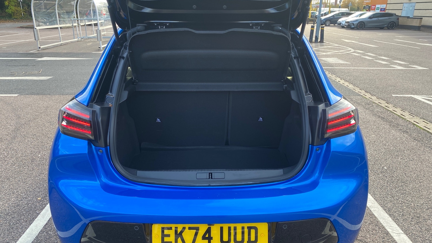 Used Peugeot 208 2024 for sale - 76486422: Photo 19